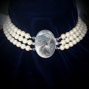 CULTURED PEARL🆕️🎉🎁BEAUTIFUL UNIQUE CLASSIC NECKLACE
